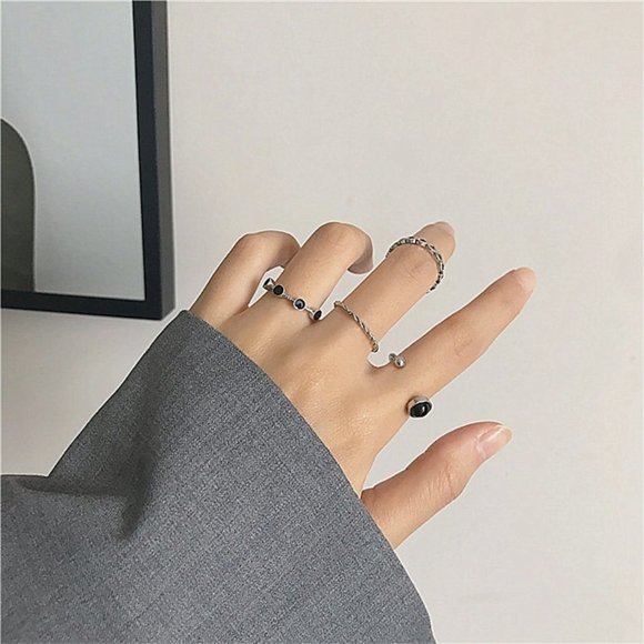 ♠️ NEW Silver and Black Rings - Set of 4 - Picture 3 of 6